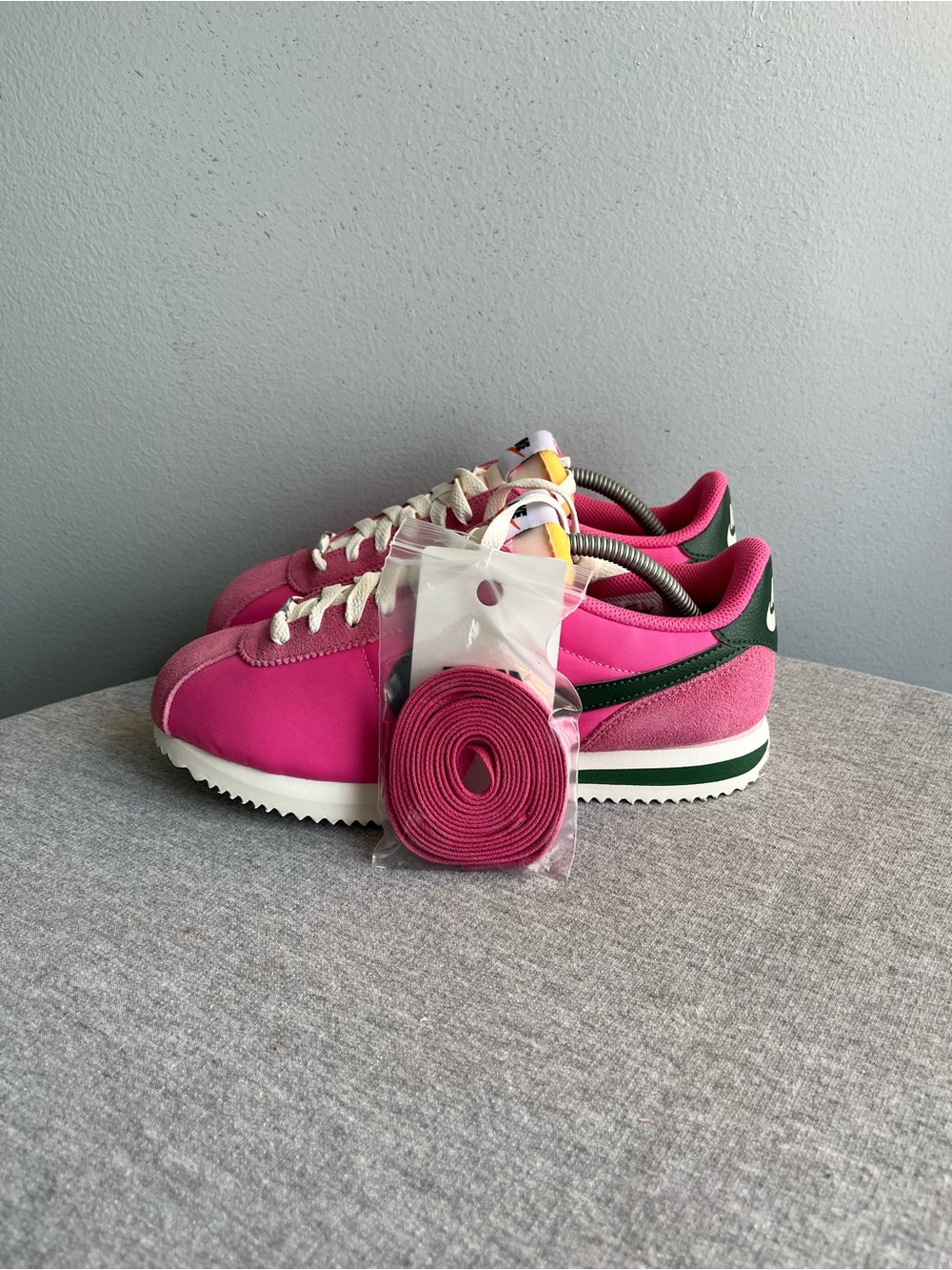 Nike Cortez Pinksicle Fir Pink White Sneakers Women’s Size 7.5 IH2361-600 - Picture 4 of 12